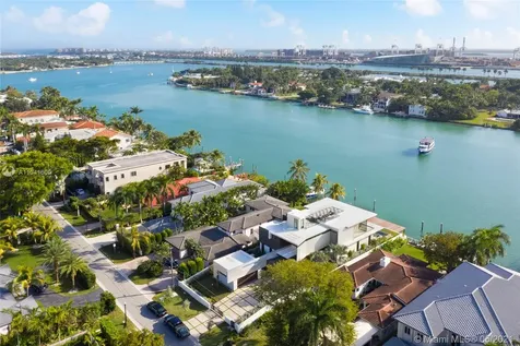 160 S Hibiscus Drive Miami Beach FL 33139