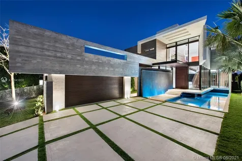 160 S Hibiscus Drive Miami Beach FL 33139
