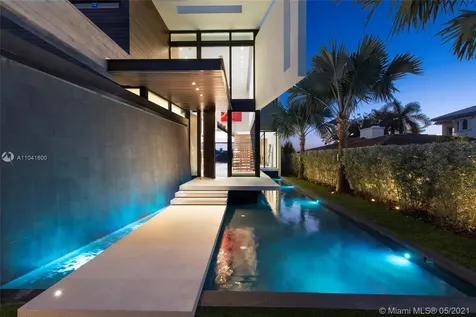 160 S Hibiscus Drive Miami Beach FL 33139
