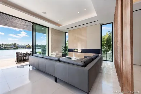 160 S Hibiscus Drive Miami Beach FL 33139