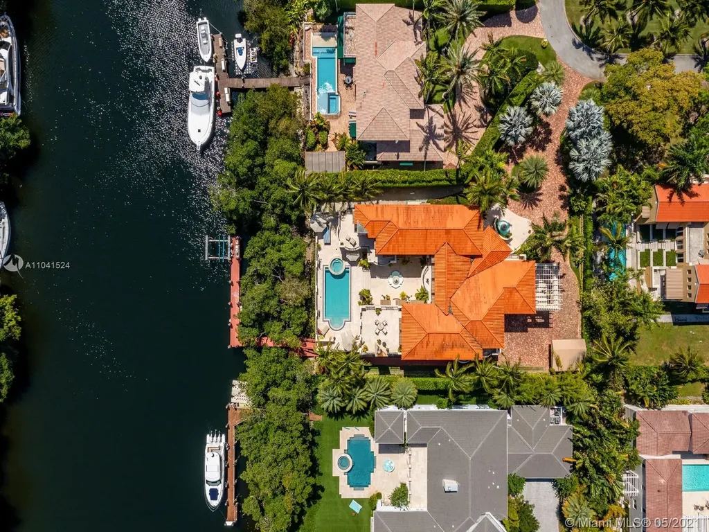 277 Galeon Court Coral Gables FL 33143