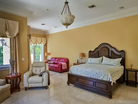 277 Galeon Court Coral Gables FL 33143