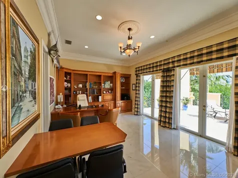 277 Galeon Court Coral Gables FL 33143