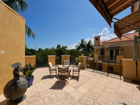 277 Galeon Court Coral Gables FL 33143