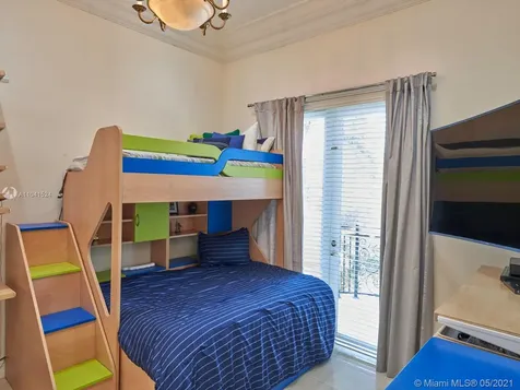 277 Galeon Court Coral Gables FL 33143