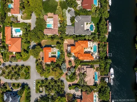 277 Galeon Court Coral Gables FL 33143