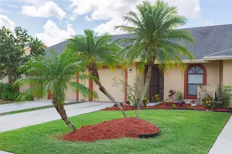 9850 NW 76th Court Tamarac FL 33321