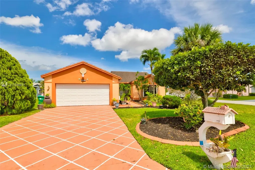 7000 NW 108th Avenue Tamarac FL 33321