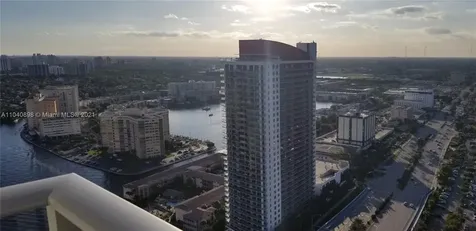 4010 S Ocean Drive Hollywood FL 33019