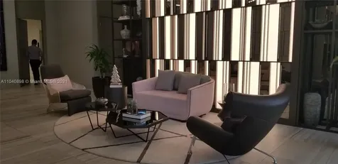4010 S Ocean Drive Hollywood FL 33019
