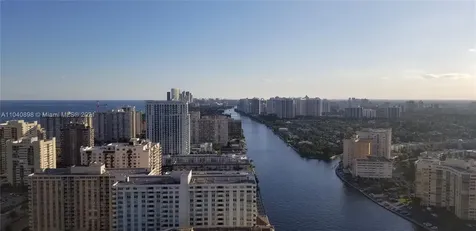 4010 S Ocean Drive Hollywood FL 33019