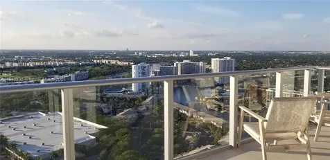 4010 S Ocean Drive Hollywood FL 33019