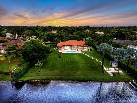 2255 SW 105th Terrace Davie FL 33324