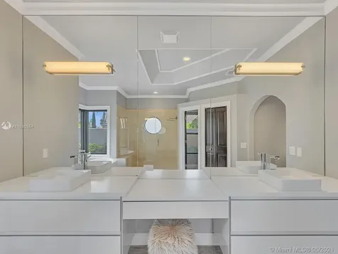 2255 SW 105th Terrace Davie FL 33324
