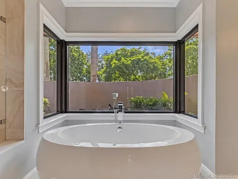 2255 SW 105th Terrace Davie FL 33324