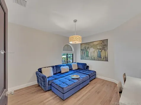 2255 SW 105th Terrace Davie FL 33324