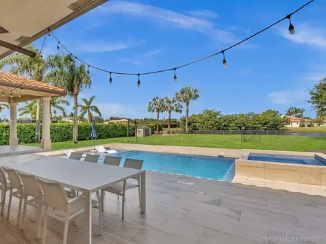 2255 SW 105th Terrace Davie FL 33324