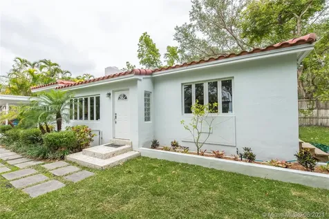 4225 S Le Jeune Road Coconut Grove FL 33146