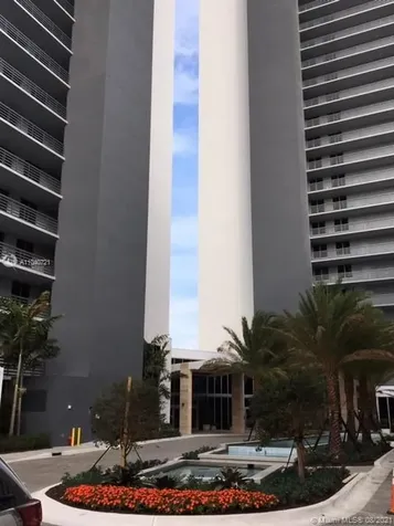16385 Biscayne Boulevard North Miami Beach FL 33160