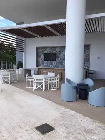 16385 Biscayne Boulevard North Miami Beach FL 33160