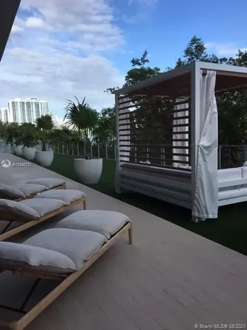 16385 Biscayne Boulevard North Miami Beach FL 33160
