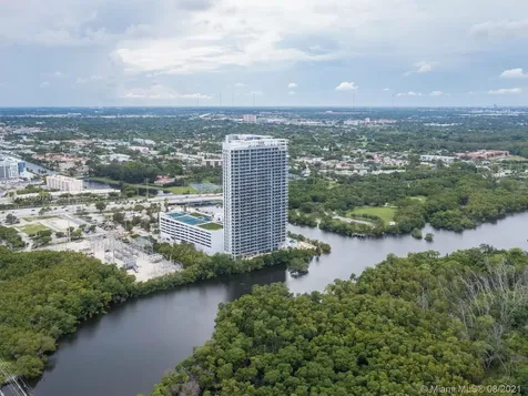 16385 Biscayne Boulevard North Miami Beach FL 33160