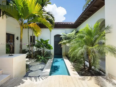 6220 SW 92nd Street Pinecrest FL 33156