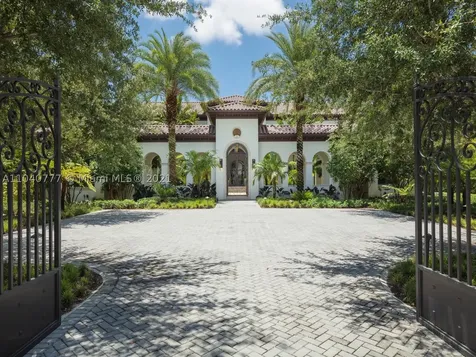 6220 SW 92nd Street Pinecrest FL 33156