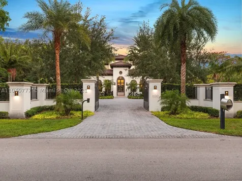 6220 SW 92nd Street Pinecrest FL 33156