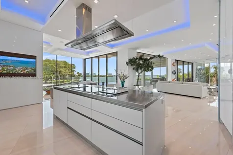 1133 Belle Meade Island Drive Miami FL 33138