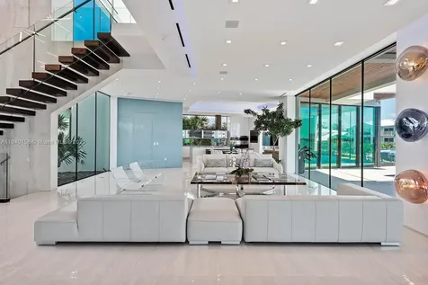 1133 Belle Meade Island Drive Miami FL 33138
