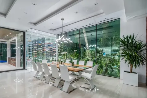 1133 Belle Meade Island Drive Miami FL 33138