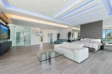 1133 Belle Meade Island Drive Miami FL 33138