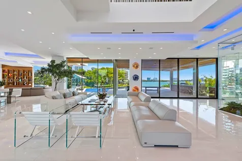 1133 Belle Meade Island Drive Miami FL 33138