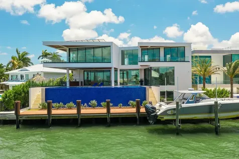 1133 Belle Meade Island Drive Miami FL 33138