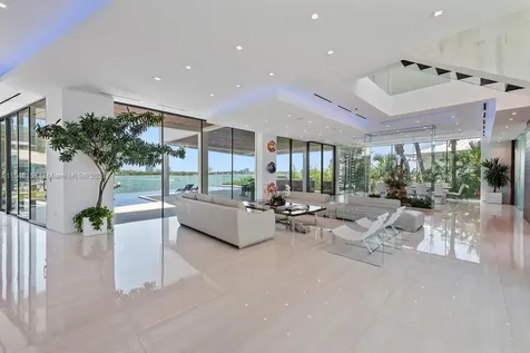 1133 Belle Meade Island Drive Miami FL 33138