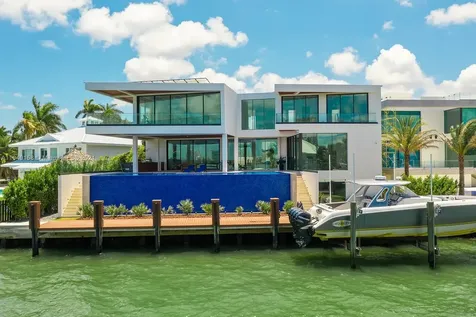 1133 Belle Meade Island Drive Miami FL 33138