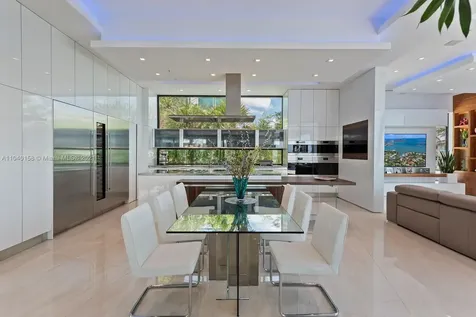 1133 Belle Meade Island Drive Miami FL 33138