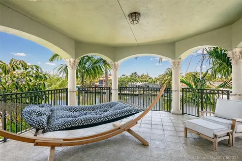 5561 NE 33rd Avenue Fort Lauderdale FL 33308
