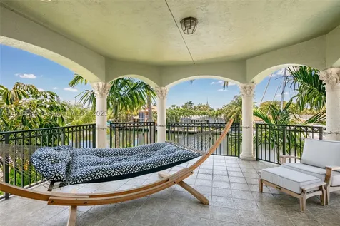 5561 NE 33rd Avenue Fort Lauderdale FL 33308
