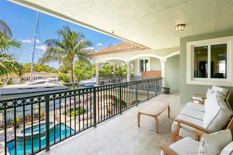 5561 NE 33rd Avenue Fort Lauderdale FL 33308