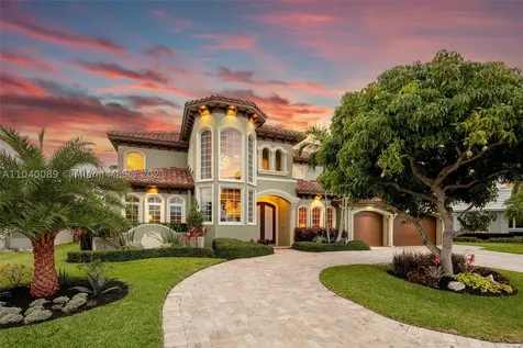 5561 NE 33rd Avenue Fort Lauderdale FL 33308
