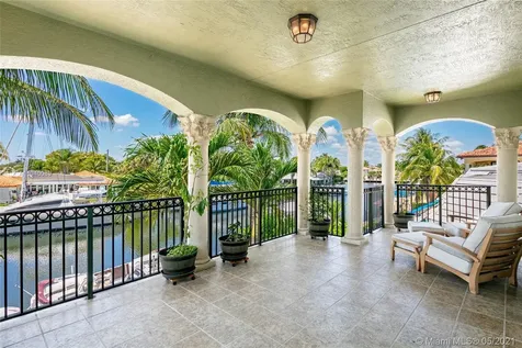 5561 NE 33rd Avenue Fort Lauderdale FL 33308