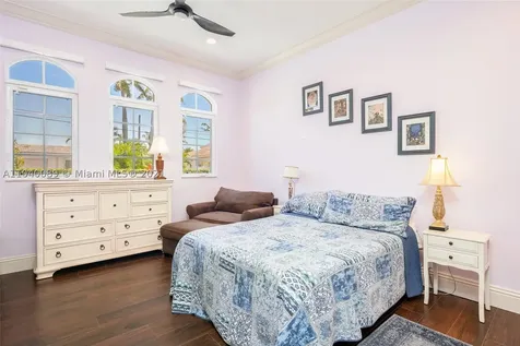 5561 NE 33rd Avenue Fort Lauderdale FL 33308