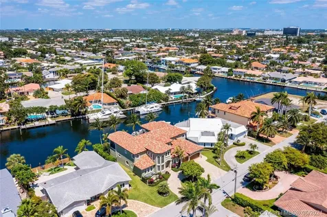 5561 NE 33rd Avenue Fort Lauderdale FL 33308