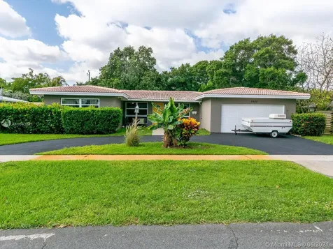 5580 SW 2nd Court Plantation FL 33317