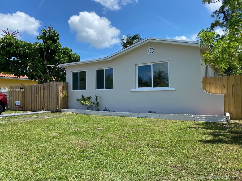 76 NW 118th Street Miami FL 33168