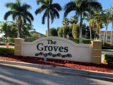 1514 SE 31st Court Homestead FL 33035