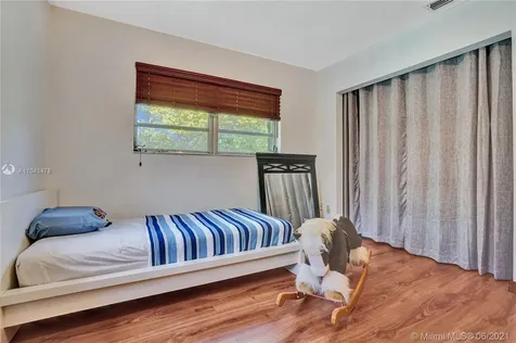 16162 SW 87th Court Palmetto Bay FL 33157