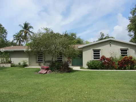 16162 SW 87th Court Palmetto Bay FL 33157